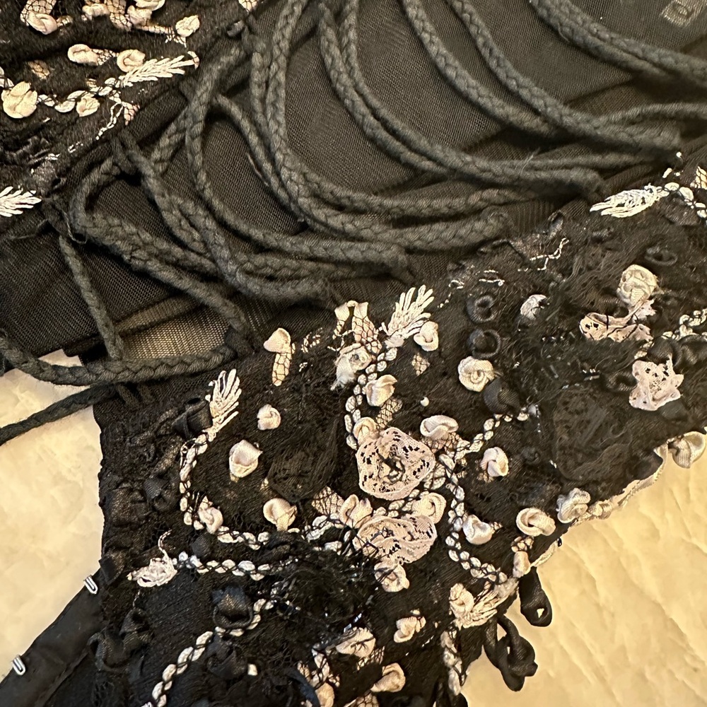 Bebe Lace Up Corset, Size Small.  Beautiful & Intricate Detail